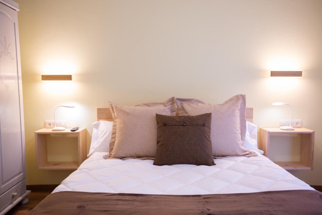 La Casona De Cardes Hotel Cangas de Onis Bagian luar foto