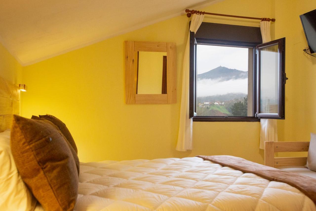 La Casona De Cardes Hotel Cangas de Onis Bagian luar foto