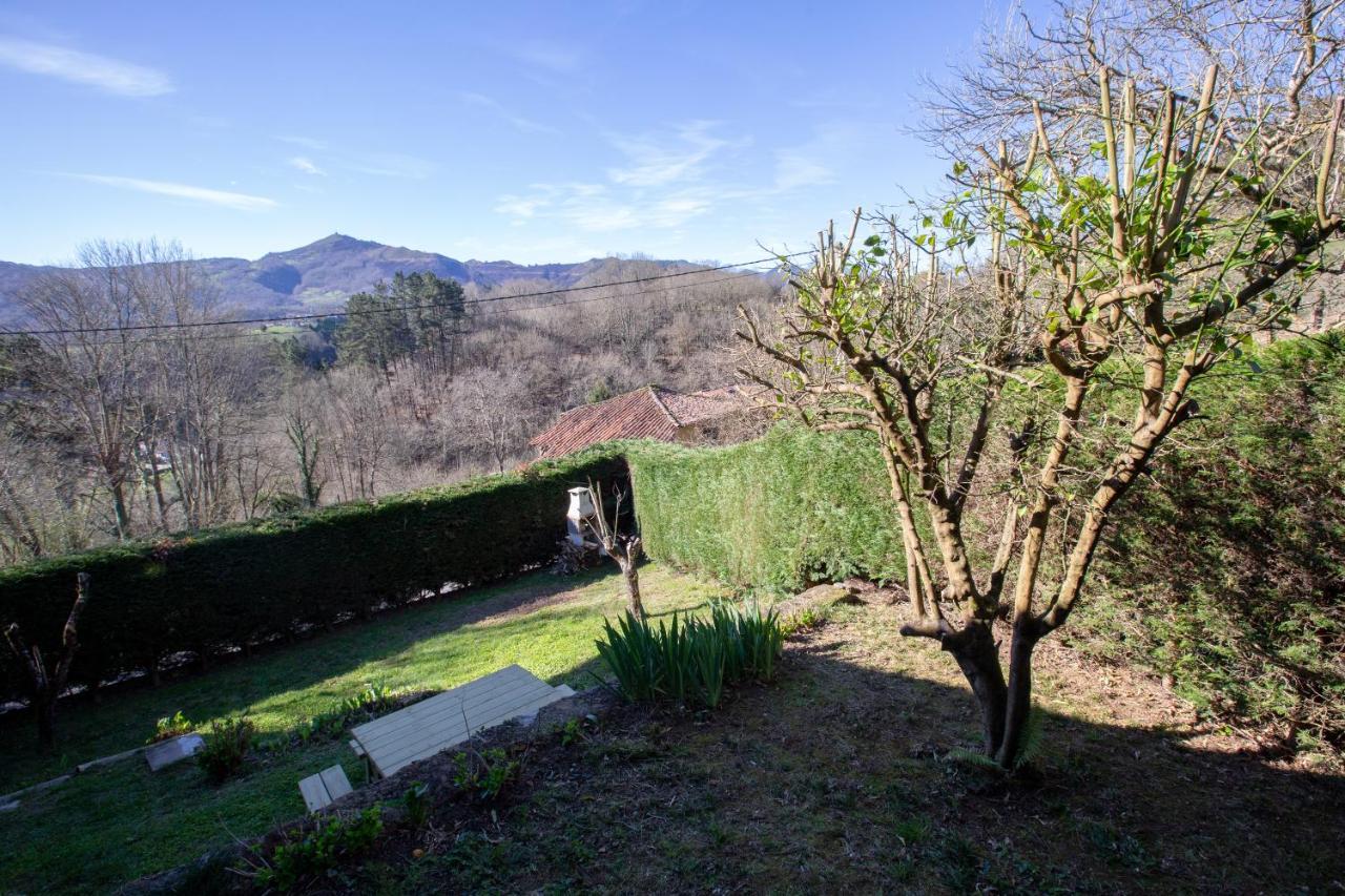 La Casona De Cardes Hotel Cangas de Onis Bagian luar foto