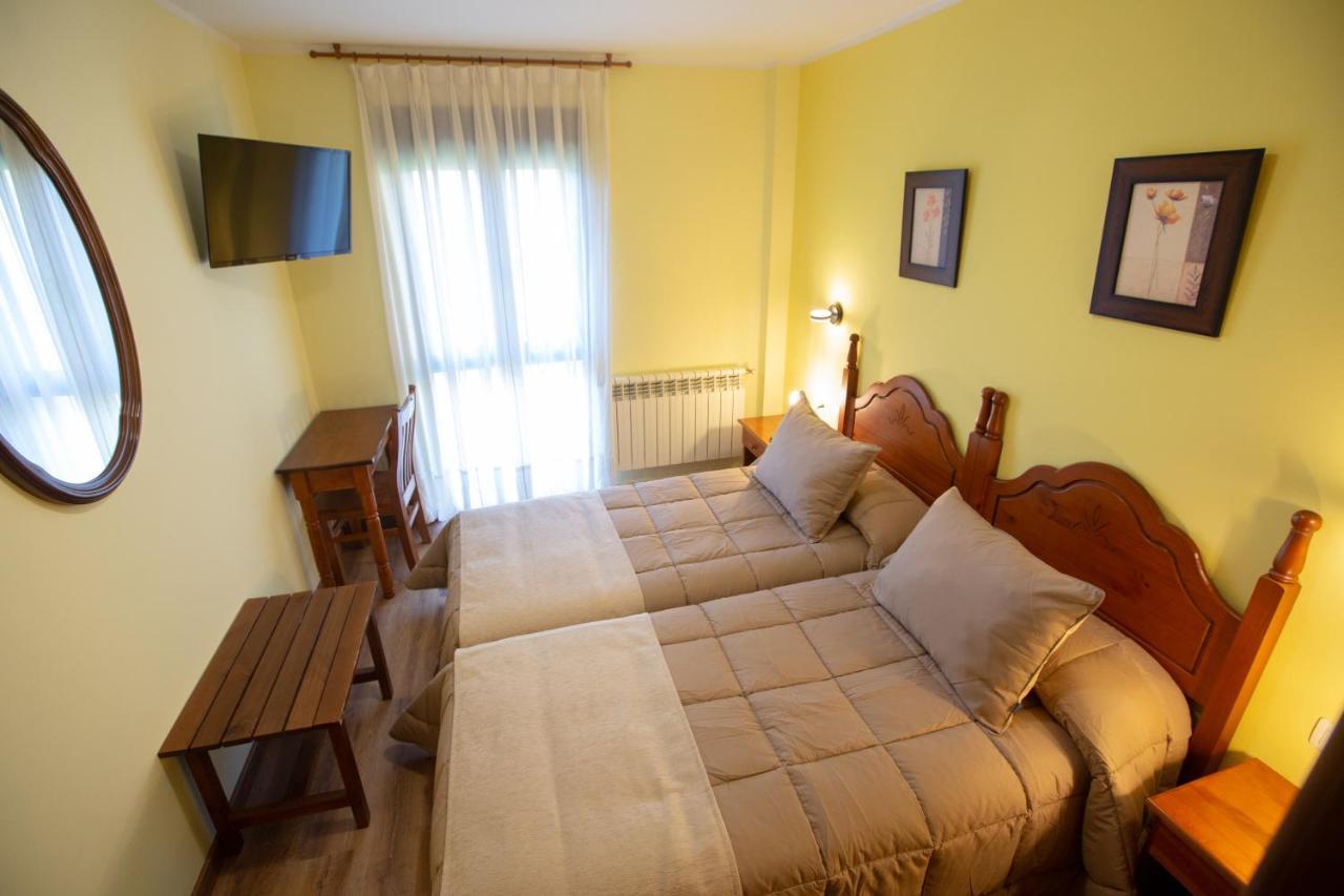 La Casona De Cardes Hotel Cangas de Onis Bagian luar foto