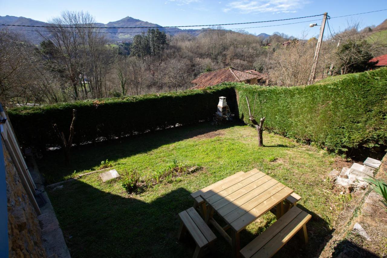 La Casona De Cardes Hotel Cangas de Onis Bagian luar foto