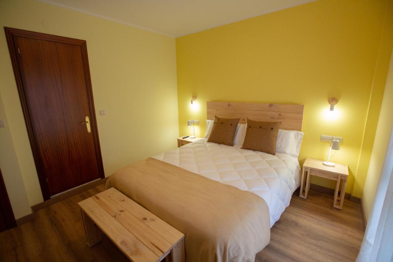 La Casona De Cardes Hotel Cangas de Onis Bagian luar foto