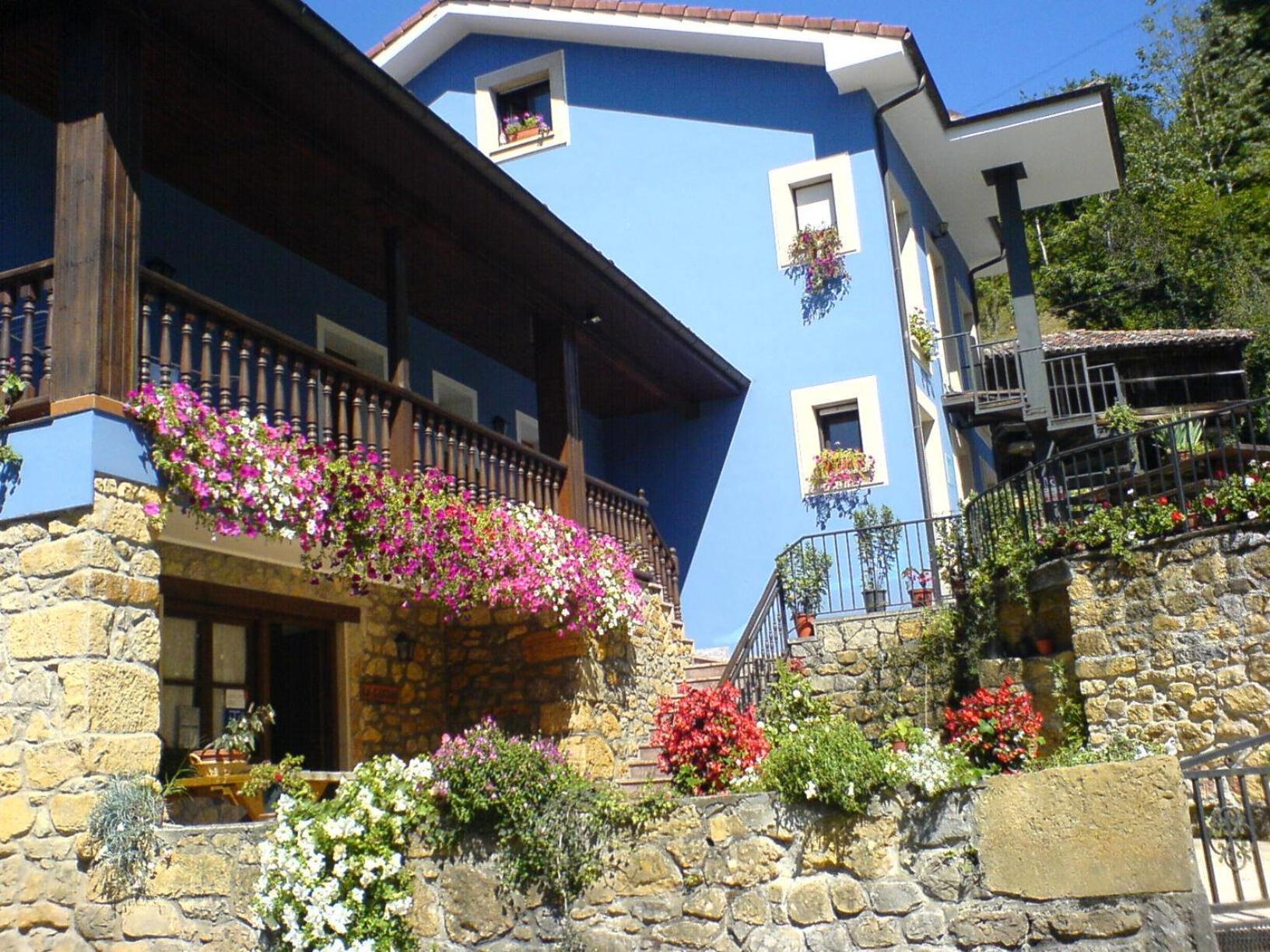 La Casona De Cardes Hotel Cangas de Onis Bagian luar foto